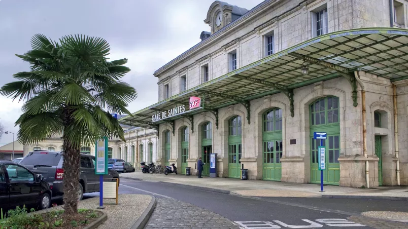 Gare de saintes
